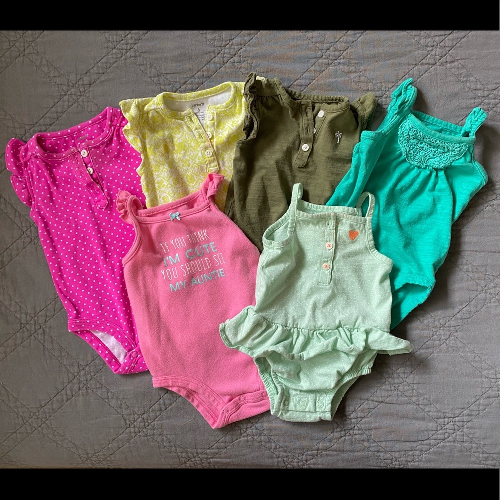 Carter’s Onesie Lot ✨$12 BUNDLE✨ size 6 months